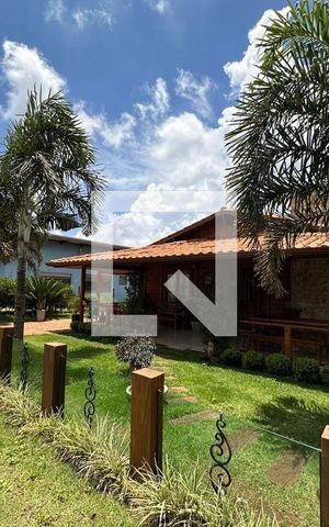 Casa de condomínio para alugar com 810m², 4 quartos e 3 vagas