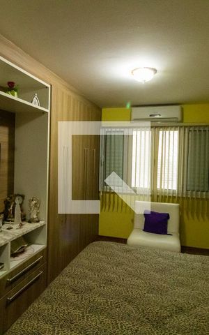 Casa à venda com 143m², 2 quartos e 3 vagasSuíte 1