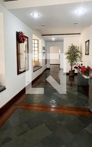 Apartamento à venda com 80m², 2 quartos e 2 vagasÁrea comum - Hall