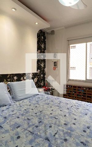 Apartamento à venda com 80m², 2 quartos e 2 vagasSuíte