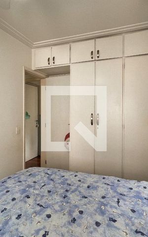 Apartamento à venda com 80m², 2 quartos e 2 vagasSuíte