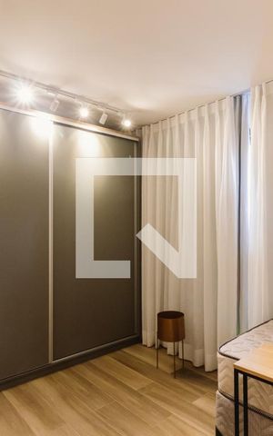 Studio à venda com 21m², 1 quarto e sem vaga Studio à venda com 21m², 1 quarto e sem vagaSala Quarto