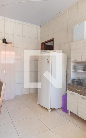 Casa à venda com 200m², 3 quartos e 3 vagas Casa à venda com 200m², 3 quartos e 3 vagasEdícula - Cozinha
