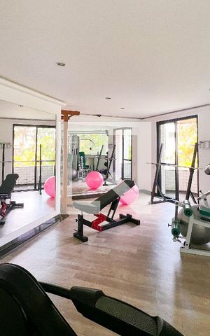 Apartamento à venda com 357m², 4 quartos e 4 vagasÁrea comum - Academia