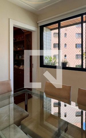 Apartamento à venda com 357m², 4 quartos e 4 vagasCopa