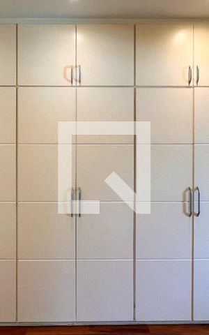 Apartamento à venda com 357m², 4 quartos e 4 vagasSuíte 4