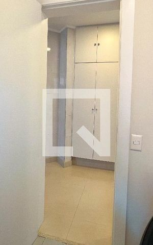 Apartamento à venda com 357m², 4 quartos e 4 vagasQuarto de Serviço 1