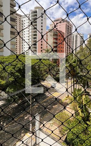 Apartamento à venda com 357m², 4 quartos e 4 vagasVista