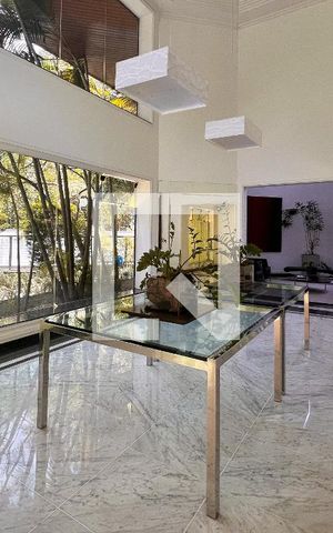 Apartamento à venda com 357m², 4 quartos e 4 vagasÁrea comum - Hall