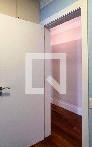 Apartamento à venda com 357m², 4 quartos e 4 vagasSuíte 3