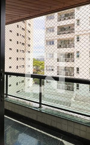 Apartamento à venda com 357m², 4 quartos e 4 vagasVaranda