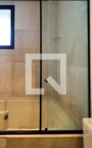 Apartamento à venda com 357m², 4 quartos e 4 vagasBanheiro da Suíte 1