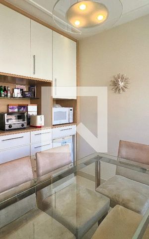 Apartamento à venda com 357m², 4 quartos e 4 vagasCopa