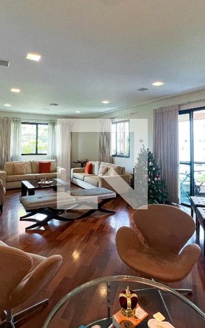 Apartamento à venda com 357m², 4 quartos e 4 vagasSala