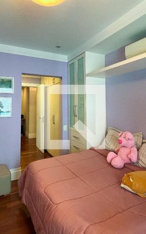 Apartamento à venda com 357m², 4 quartos e 4 vagasSuíte 2