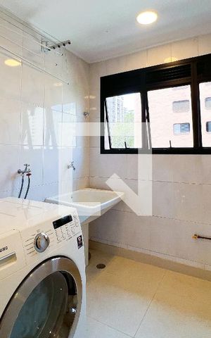 Apartamento à venda com 357m², 4 quartos e 4 vagasÁrea de Serviço