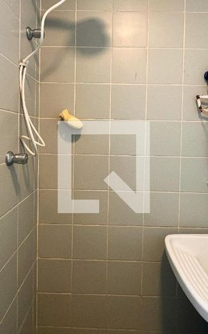 Apartamento à venda com 357m², 4 quartos e 4 vagasBanheiro de Serviço