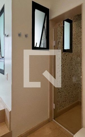 Apartamento à venda com 357m², 4 quartos e 4 vagasBanheiro da Suíte 4