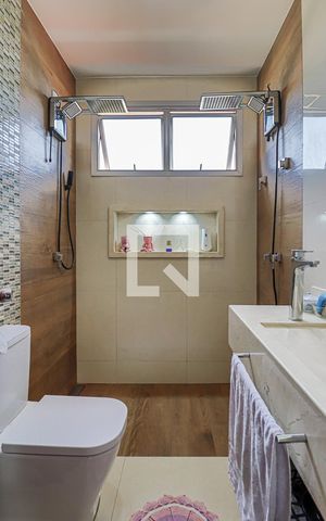 Apartamento à venda com 142m², 4 quartos e 1 vagaBanheiro 