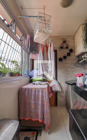 Apartamento à venda com 142m², 4 quartos e 1 vagaÁrea de Serviço 