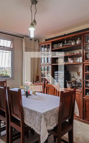 Apartamento à venda com 142m², 4 quartos e 1 vagaSala de Jantar 