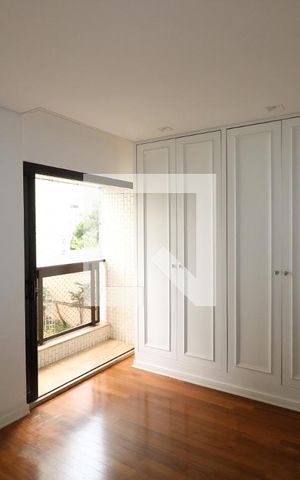 Apartamento à venda com 384m², 4 quartos e 4 vagasQuarto 3