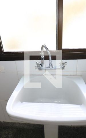 Apartamento à venda com 384m², 4 quartos e 4 vagasArea de Servço