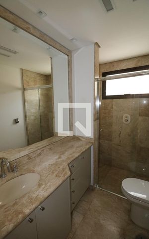 Apartamento à venda com 384m², 4 quartos e 4 vagasSuite do Quarto 3