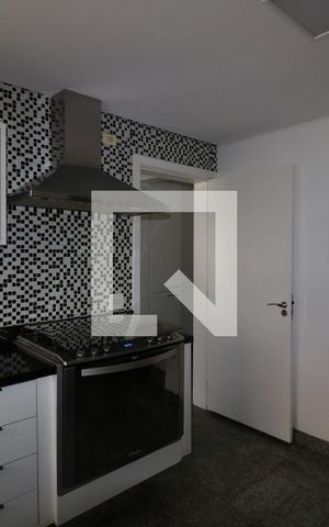 Apartamento à venda com 384m², 4 quartos e 4 vagasCozinha