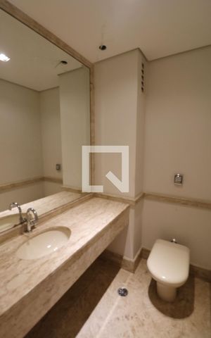 Apartamento à venda com 384m², 4 quartos e 4 vagasBanheiro Lavado