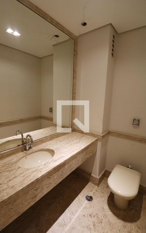 Apartamento à venda com 384m², 4 quartos e 4 vagasBanheiro Lavado