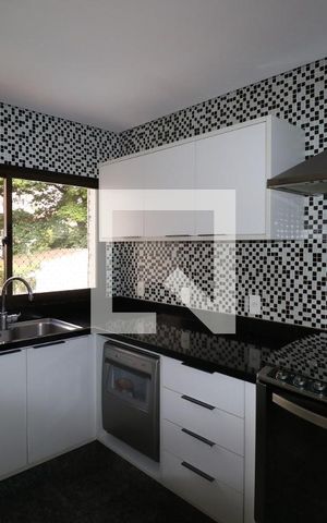 Apartamento à venda com 384m², 4 quartos e 4 vagasCozinha