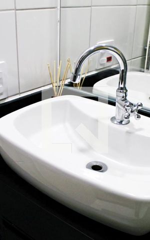 Apartamento à venda com 43m², 1 quarto e sem vagaBanheiro