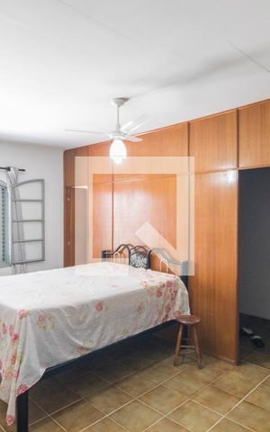 Casa à venda com 300m², 3 quartos e 3 vagasQuarto 2 Suite