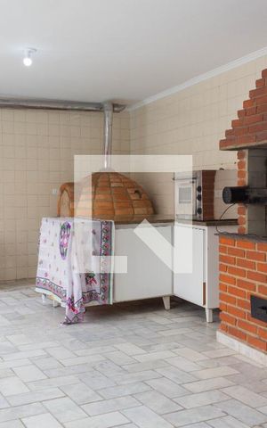 Casa à venda com 431m², 5 quartos e 4 vagas Casa à venda com 431m², 5 quartos e 4 vagasÁrea comum