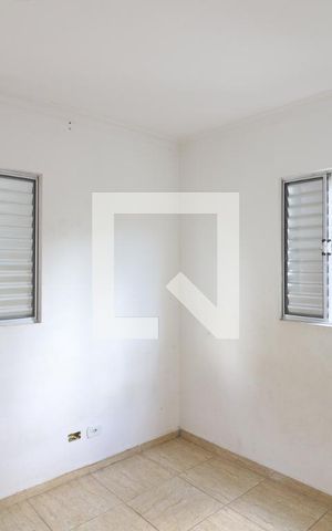 Casa de condomínio à venda com 95m², 3 quartos e 2 vagasQuarto 2