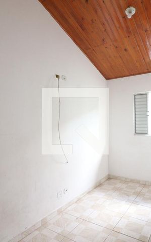 Casa de condomínio à venda com 95m², 3 quartos e 2 vagasQuarto 3