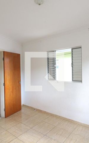 Casa de condomínio à venda com 95m², 3 quartos e 2 vagasQuarto 2