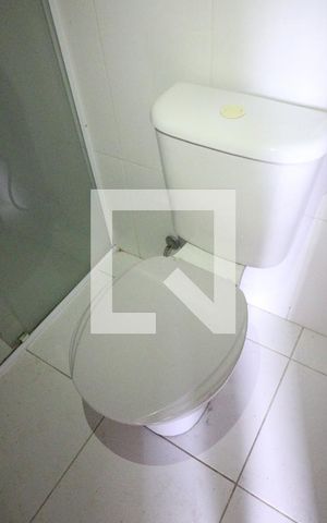 Casa de condomínio à venda com 95m², 3 quartos e 2 vagasBanheiro