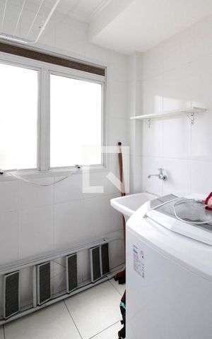 Apartamento para alugar com 62m², 2 quartos e 1 vagaÁrea de Serviço