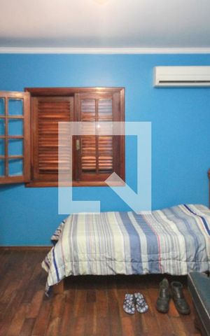 Casa à venda com 400m², 3 quartos e 5 vagas Casa à venda com 400m², 3 quartos e 5 vagasQuarto 02