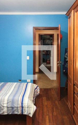 Casa à venda com 400m², 3 quartos e 5 vagas Casa à venda com 400m², 3 quartos e 5 vagasQuarto 02