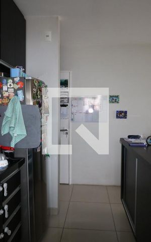 Apartamento para alugar com 72m², 2 quartos e 2 vagasCozinha