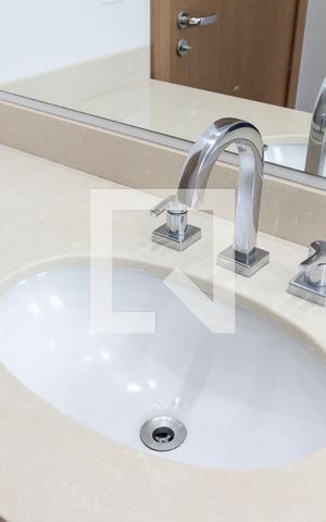Apartamento para alugar com 168m², 3 quartos e 3 vagas Apartamento para alugar com 168m², 3 quartos e 3 vagasPia