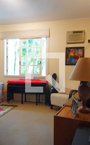 Casa à venda com 200m², 3 quartos e 2 vagasQuarto 1