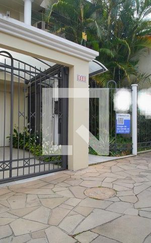 Casa à venda com 200m², 3 quartos e 2 vagasFachada 