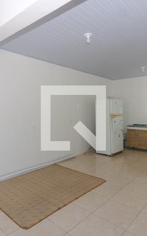 Casa para alugar com 45m², 2 quartos e 1 vaga Casa para alugar com 45m², 2 quartos e 1 vagaSala/Cozinha