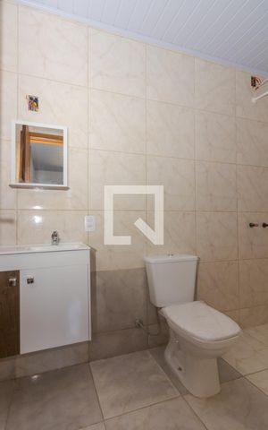 Casa para alugar com 45m², 2 quartos e 1 vaga Casa para alugar com 45m², 2 quartos e 1 vagaQuarto Suíte - banheiro