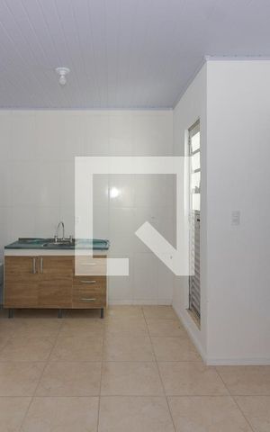 Casa para alugar com 45m², 2 quartos e 1 vaga Casa para alugar com 45m², 2 quartos e 1 vagaSala/Cozinha