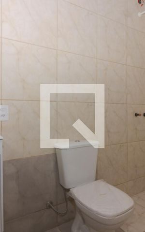 Casa para alugar com 45m², 2 quartos e 1 vaga Casa para alugar com 45m², 2 quartos e 1 vagaQuarto Suíte - banheiro
